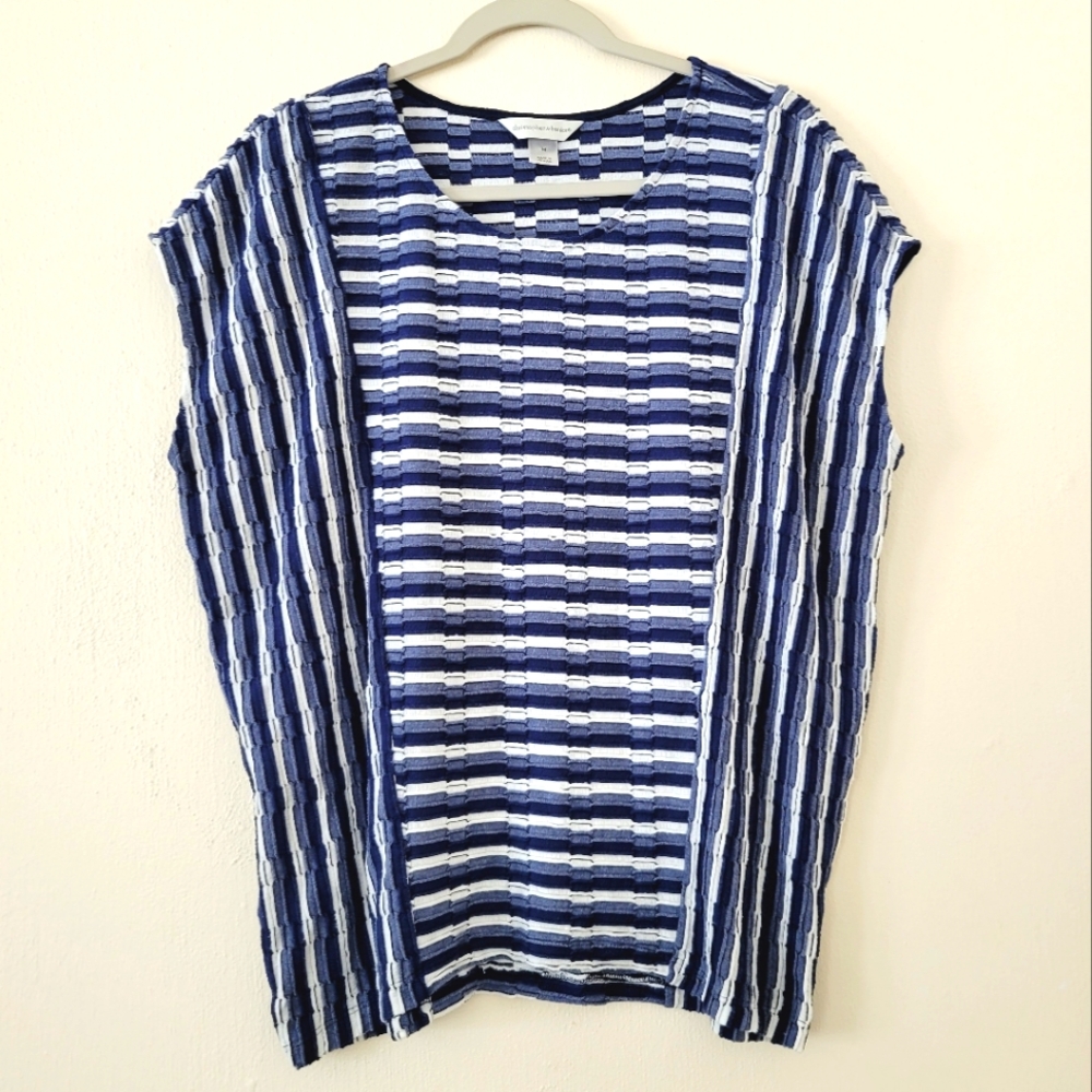 Christopher & Banks Size Medium Textured Capped Sleeve Striped Blue White Top